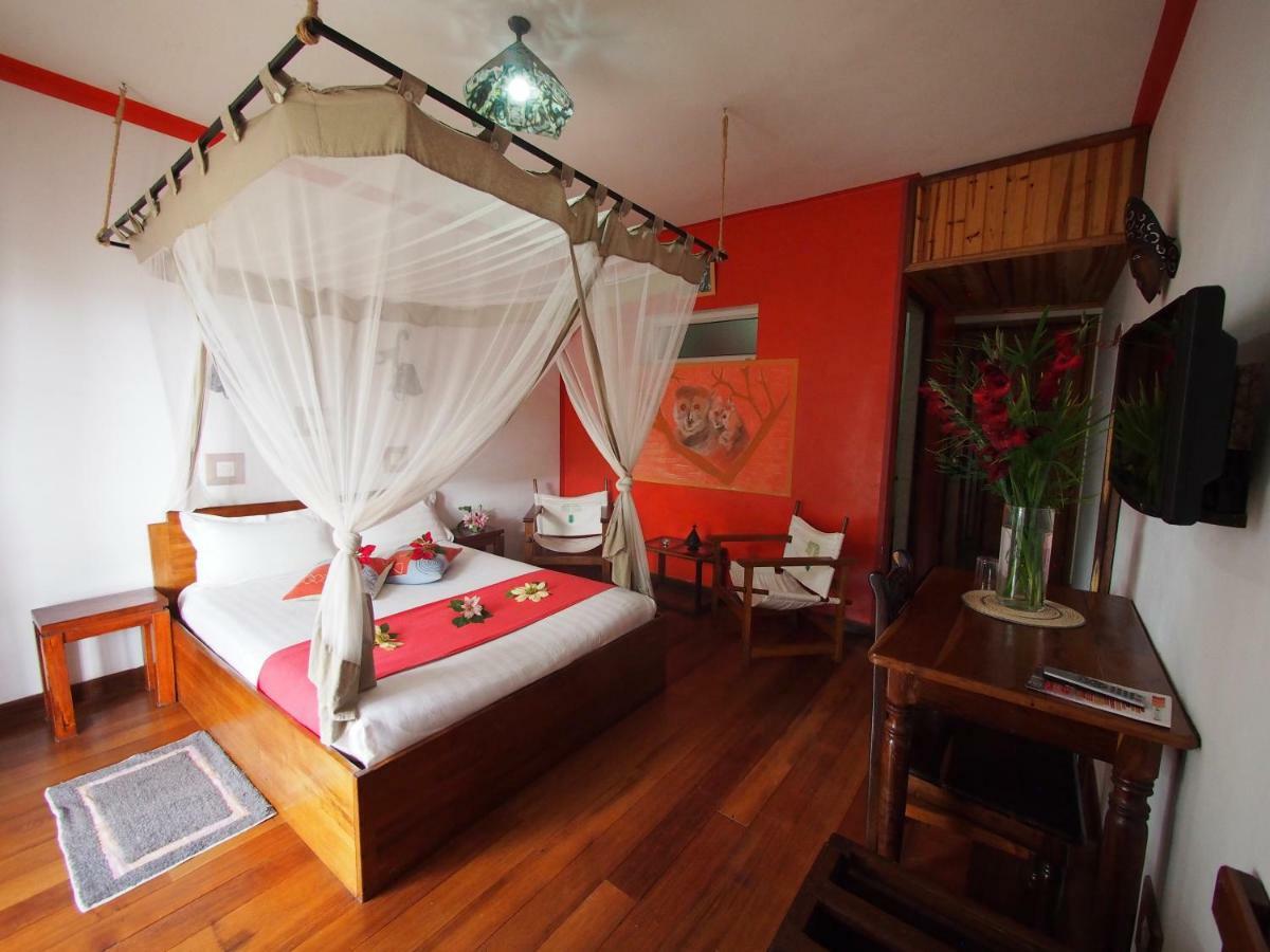 Island Continent Hotel Ivato  Zewnętrze zdjęcie